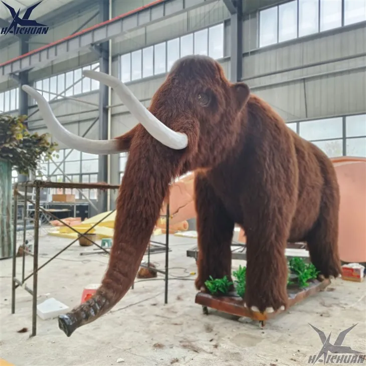 Realistic Woolly Mammoth
